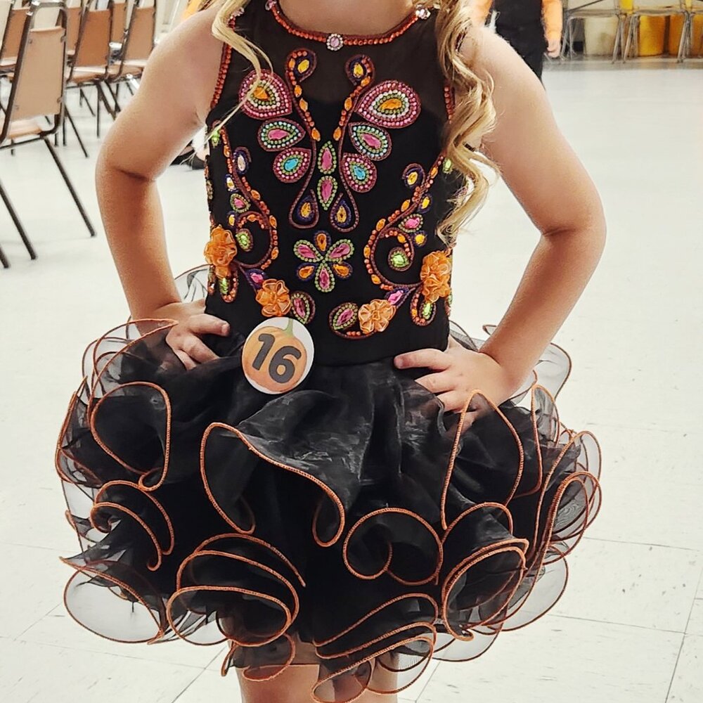Black cupcake Pageant dress